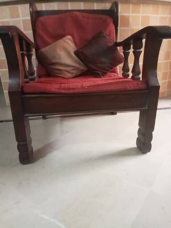 sofa set with table 4
