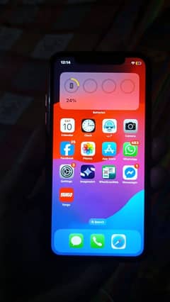 iPhone xr 64 gb factory unlock 03117599902 what’s app
