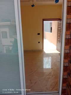 Clifton colony wahdat road 3.5 marla house for rent