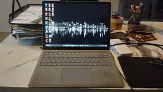 Microsoft Surface Laptop in 10/10 Eccellent Condition Urgent Sale!
