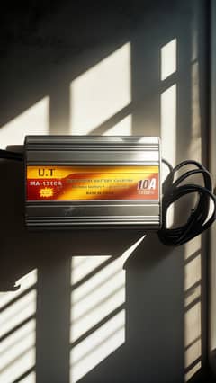 10 Ampre Bettery Charger