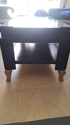 Elegant Drawing Room Table