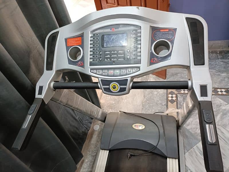 Treadmills || Joggiing Machines || Running Machines || walking machine 1