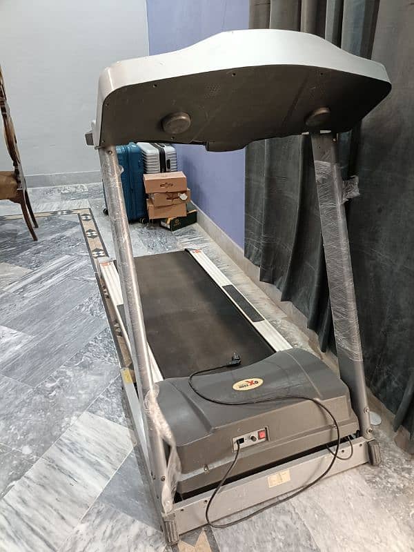 Treadmills || Joggiing Machines || Running Machines || walking machine 4