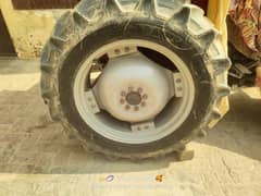 12.4 . 28 tyre for sale