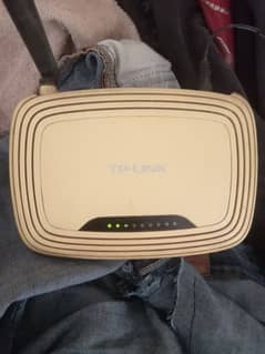 TP-Link raotar sale kar raha 10:8 condition