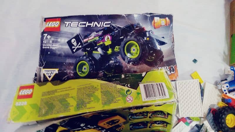 LEGO {read description} 4