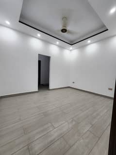 14 Marla Beautiful Upper Portion Available For Rent In Lake City Sector M-3