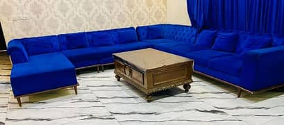 11 seater sofa in good condition