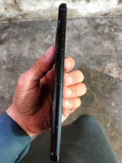 LG
