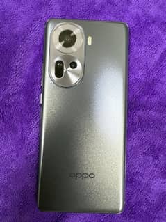 Oppo Reno 11 5G complete box 12 GB Ram 256 GB storage Condition 10/10