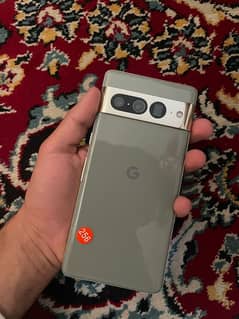google pixel 7 pro (12/256 )gb best for camera and gaming