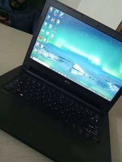 For sake 8GB RAM 512 Harddisk 6th generation  Cori