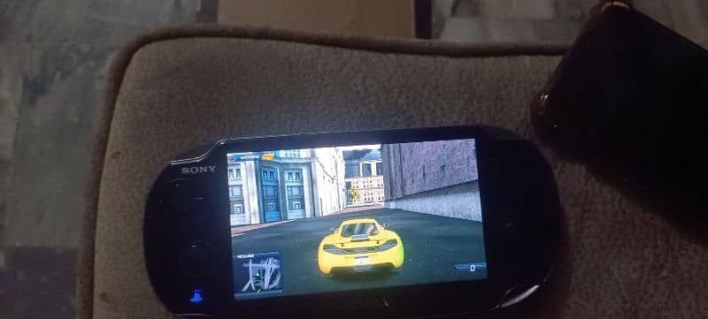 ps Vita condition 10/10 no issue with dual camra 5