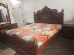 Chiniot Bed Set for sale Without Matress