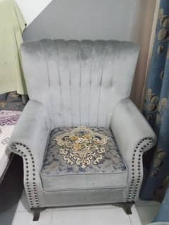 room 2chairs with small table