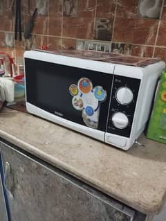 Haier microwave for sale in 10 by 10 condition