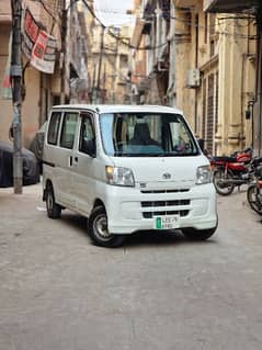 Daihatsu Hijet 2014