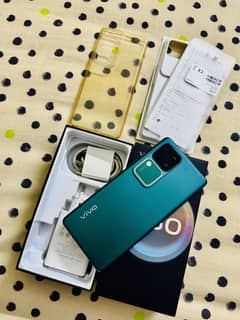 Vivo v30 5g 12gb/256gb