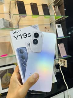 Vivo y19s 6/128 lush full wrantty