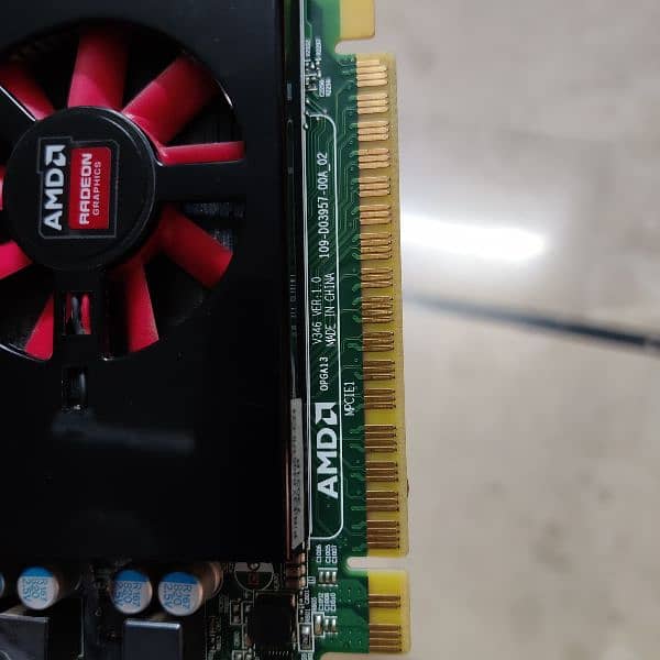 AMD Radeon R7 450 4GB DDR5 Graphics Card – Great Condition! 4