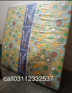 king size mattress new condition in lalukhet 03112332537