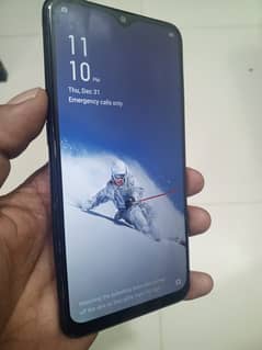 OPPO A12
