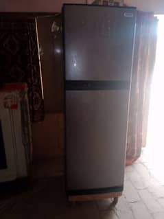 frage for sale with siplaye
