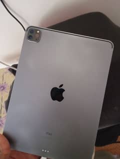ipad pro. 11.9 inchs