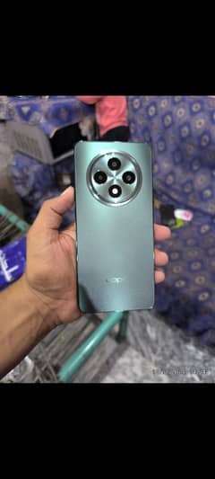 OPPO Reno 12F 8+8/256