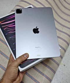 Apple iPad Pro M2 Complete box