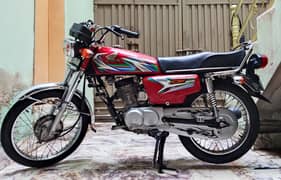Honda CG 125 (2022-2023) Red Color 1st Owner just 4900 Driven |
