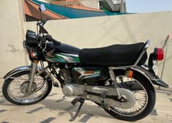 Lush Condition Black Honda 125CC Bike 2023 Model (Registered 2022)