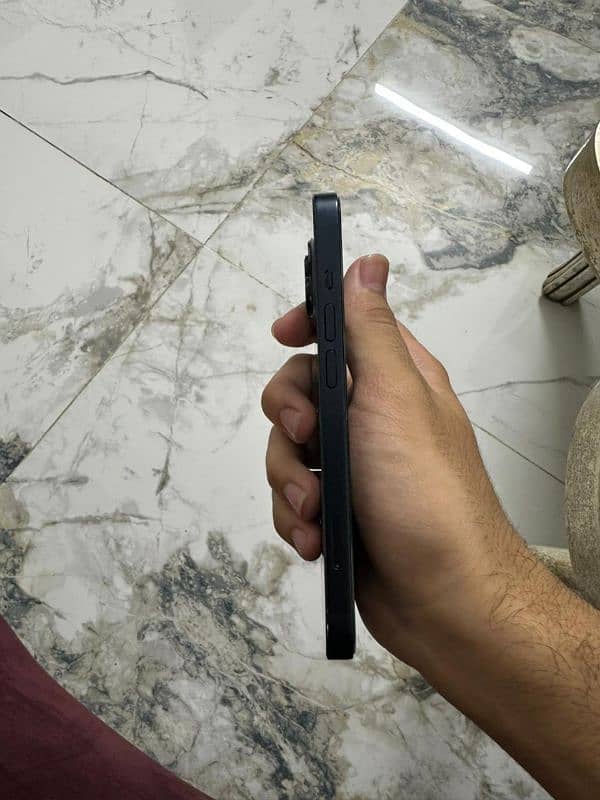 IPHONE 14 PTA APPROVED 5