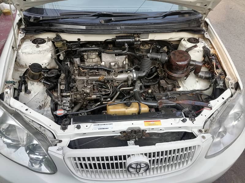 Toyota Corolla 2.0 D 2006 good condition 2st owner on my name 13