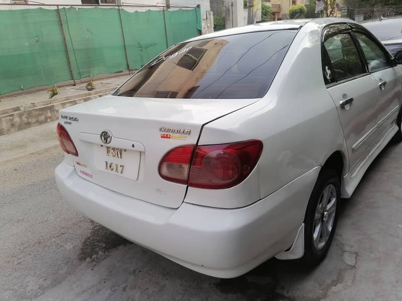 Toyota Corolla 2.0 D 2006 good condition 2st owner on my name 17
