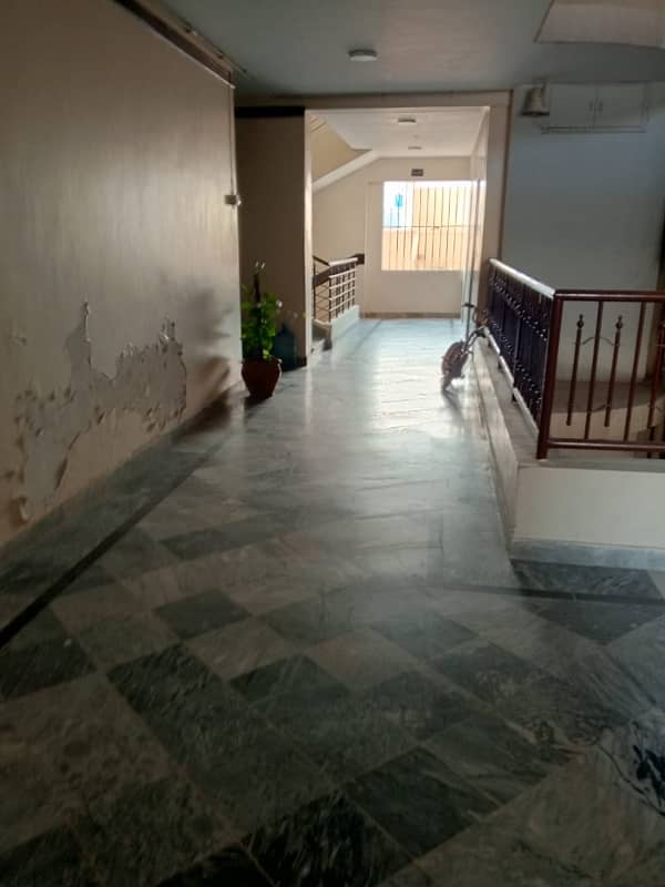 SAIMA DRIVE IN GULSHAN E IQBAL BLOCK 10A 15