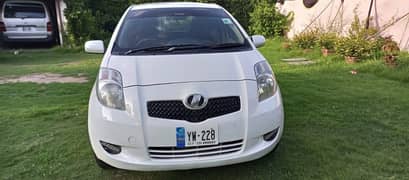 Toyota Vitz 2013