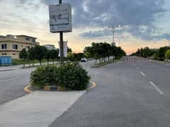 Main Boulevard 10 Marla Plot for Sale