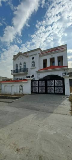 12 Marla New House For Sale At G-15