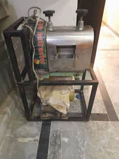 ELECTRIC SUGARCANE Juicer machine