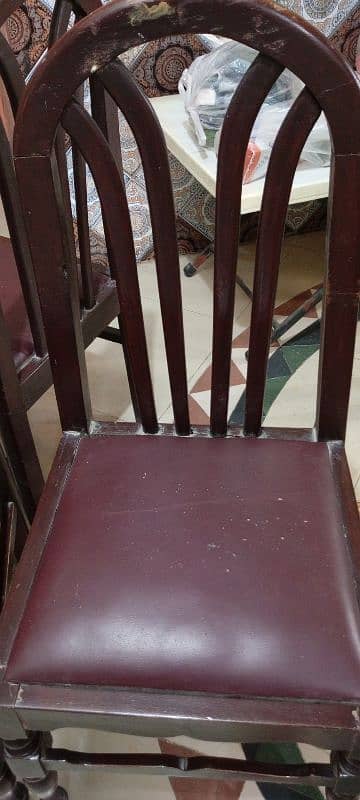 big dinning with 6 chairs ok condition and low price 5