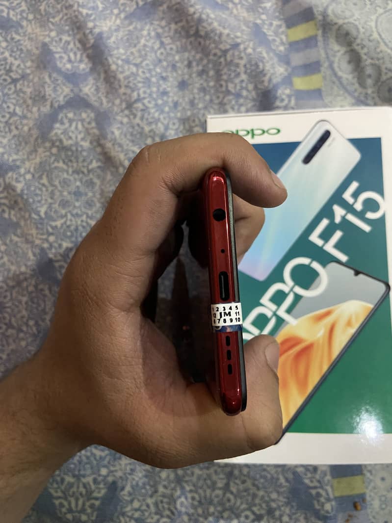 Oppo F15 8/256 8