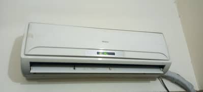 1 ton Haier ac for sale (use)