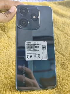 SPARK 10C 4+4 8/128 BOX OR CHARGER