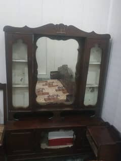 Dressing table + 2 side table