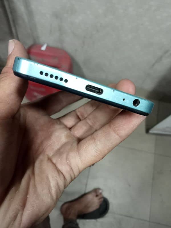 Infinix smart 8 memory 4 64 condition 10 by 08 very good work 1