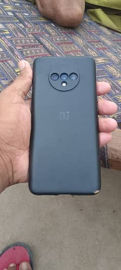 one plus 7t back crack paneel change
