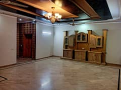 12 MARLA BEAUTIFUL UPPER PORTION FOR RENT IN JOHAR TOWN