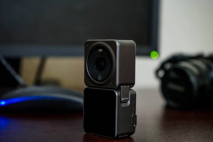 DJI ACTION 2, DUAL SCREEN VLOGGING COMBO 4